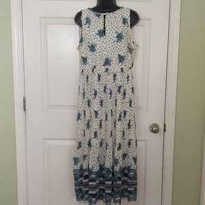 💸Maison Jules Maxi Dress